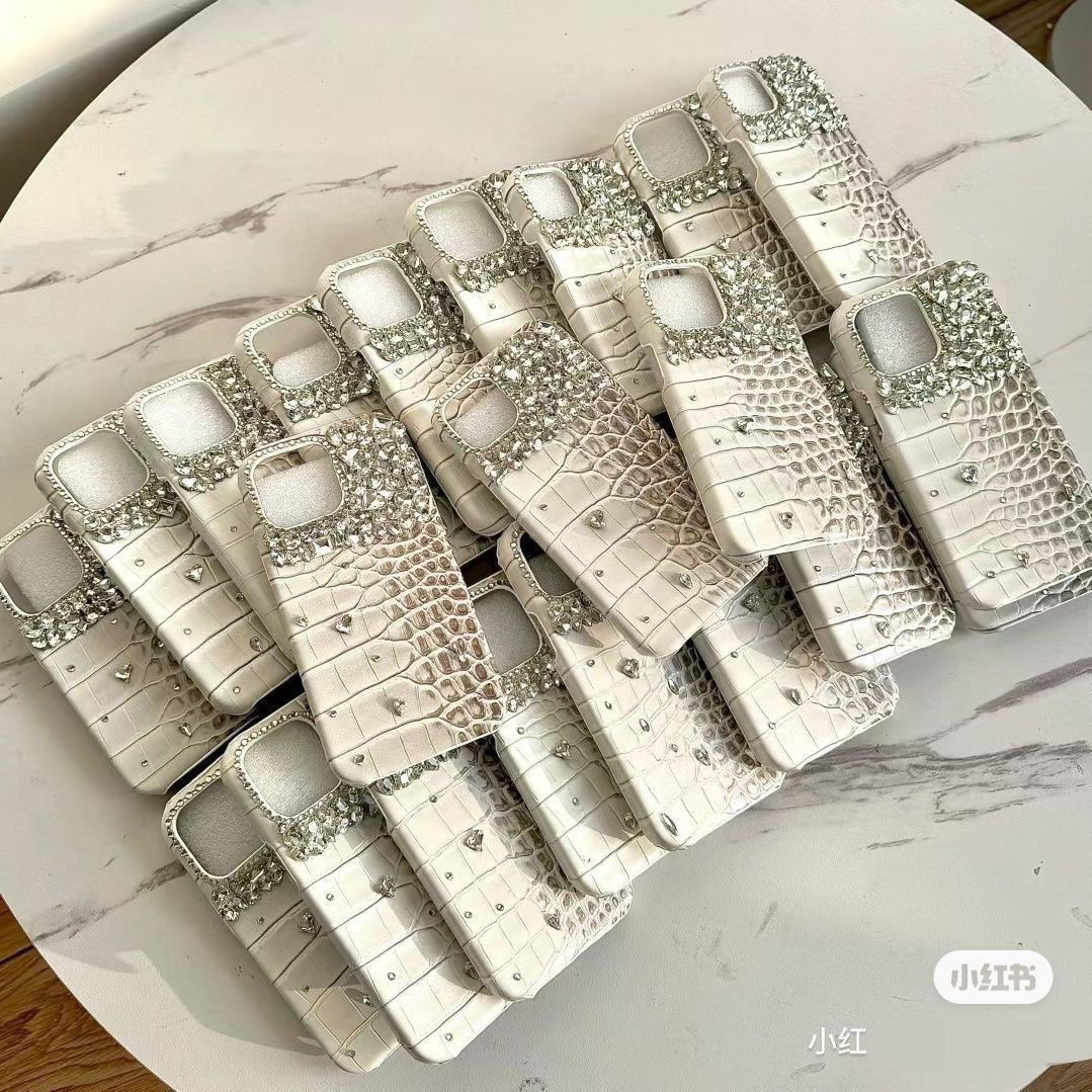 Phone Cases Ysl - Crocodile leather diamond mobile phone case,